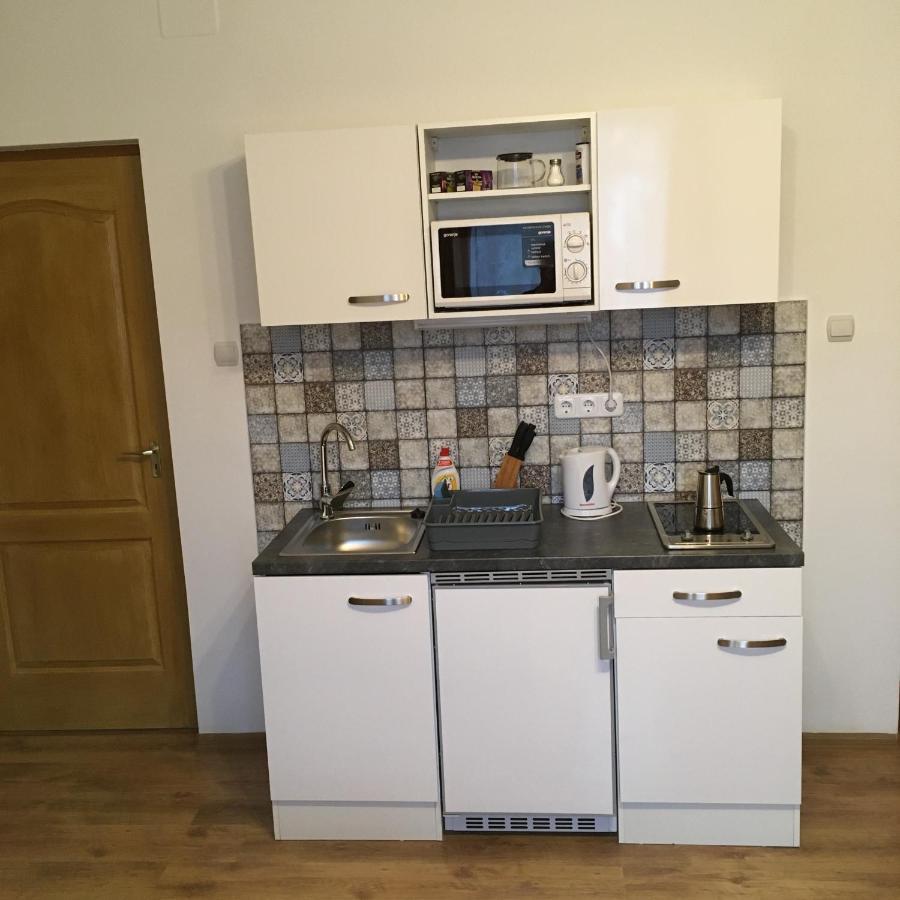 Liliom Vendeghaz Hotel Bakonybél Екстериор снимка