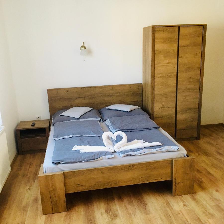Liliom Vendeghaz Hotel Bakonybél Екстериор снимка