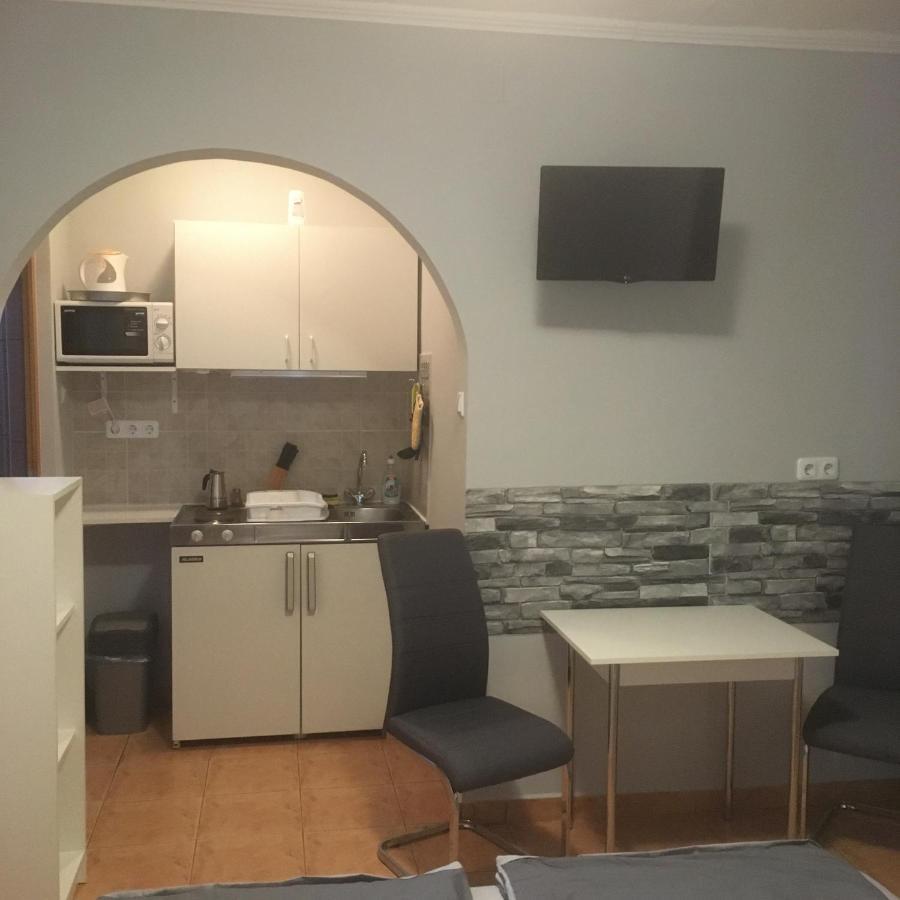 Liliom Vendeghaz Hotel Bakonybél Екстериор снимка